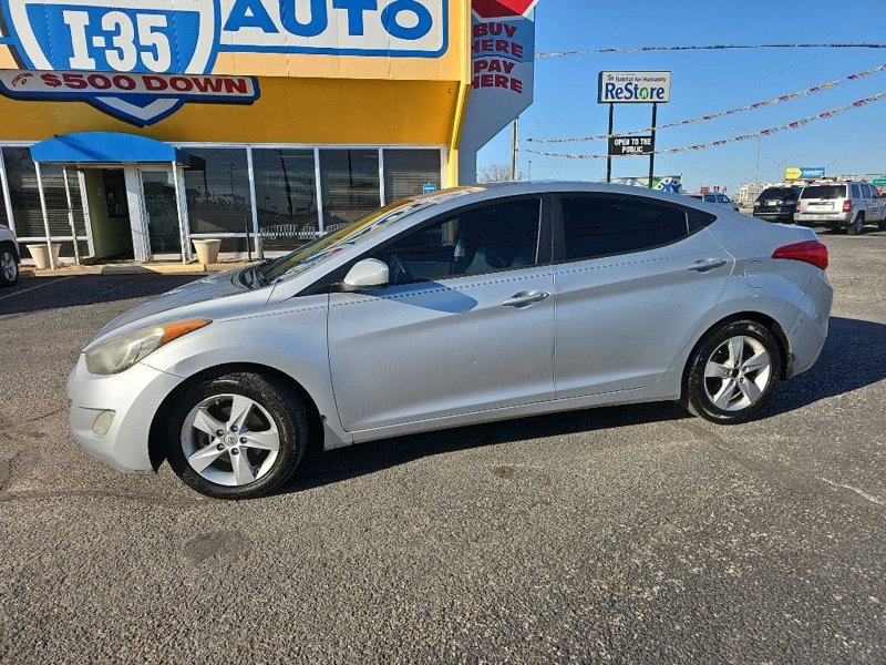 Used 2013 Hyundai Elantra GLS w/ Preferred Pkg image 1