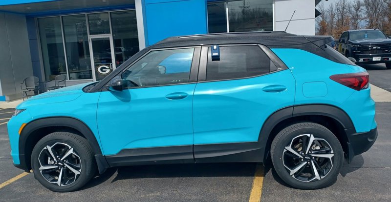 Certified 2021 Chevrolet TrailBlazer RS w/ Technology Package image 1