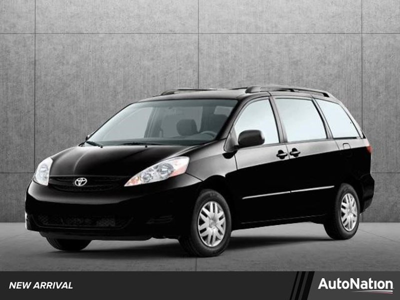 Used 2009 Toyota Sienna XLE image 1