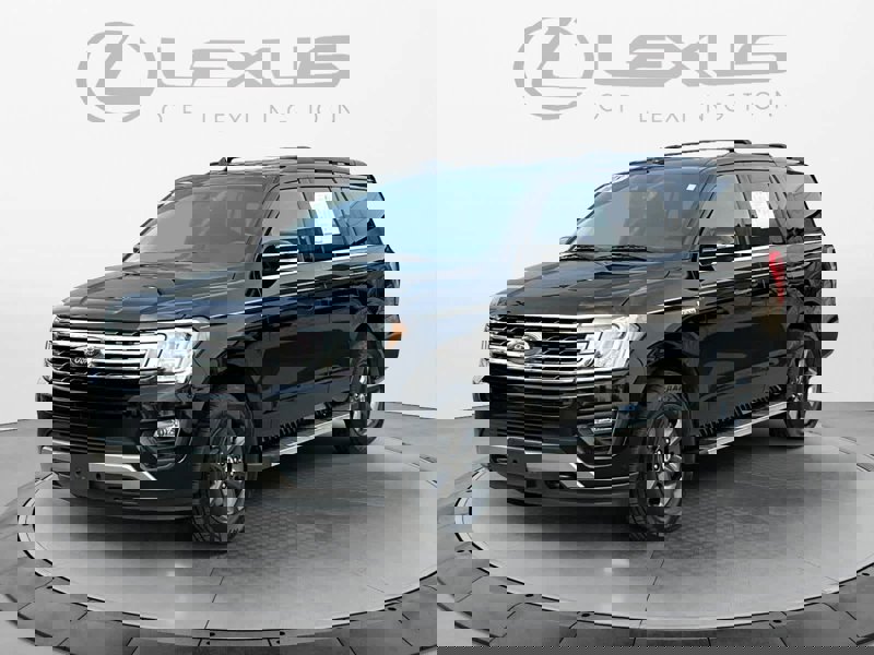 Used 2018 Ford Expedition XLT w/ Equipment Group 202A image 1