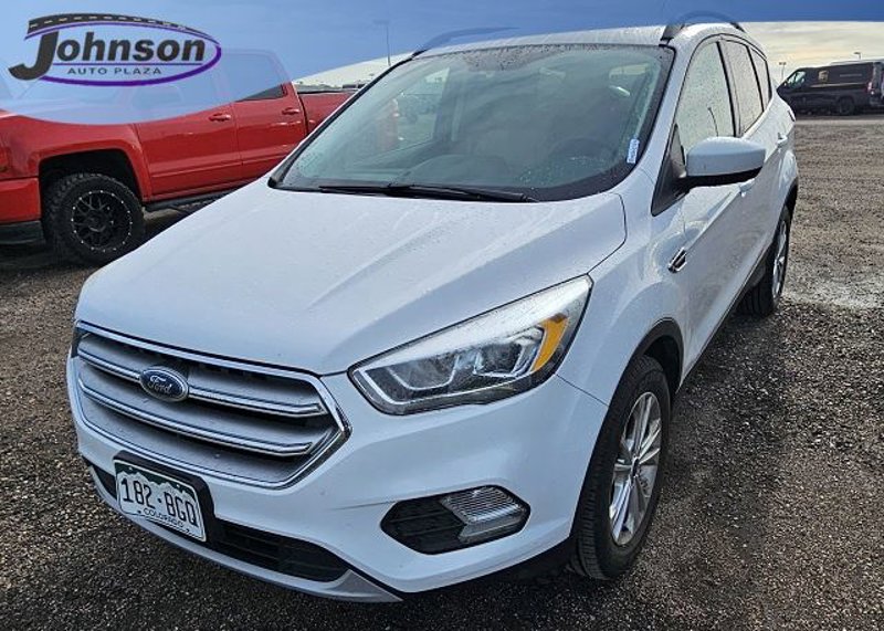 Used 2017 Ford Escape SE w/ SE Leather Comfort Package image 1