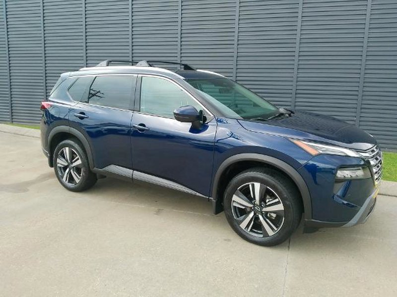 Certified 2024 Nissan Rogue SL w/ SL Premium Package image 1