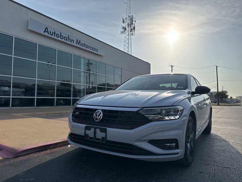Used 2019 Volkswagen Jetta S image 1