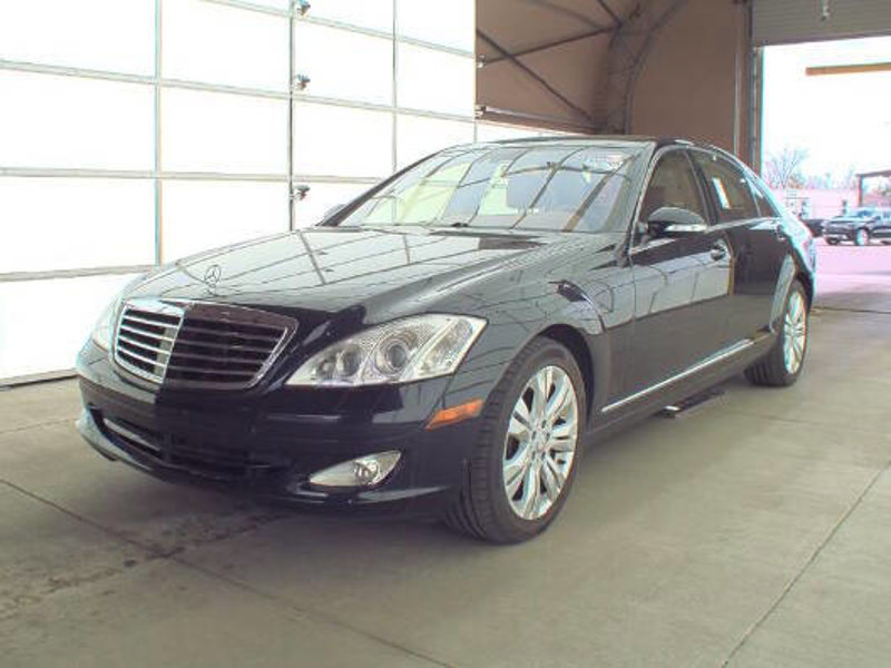 Used 2009 Mercedes-Benz S 550 4MATIC image 1