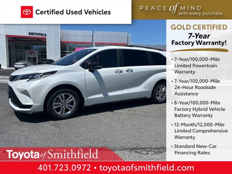 Certified 2023 Toyota Sienna XLE Woodland Edition image 1