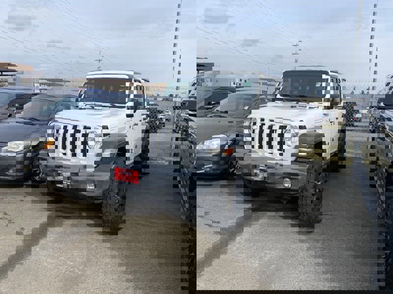 Used 2018 Jeep Wrangler Unlimited Sport image 1