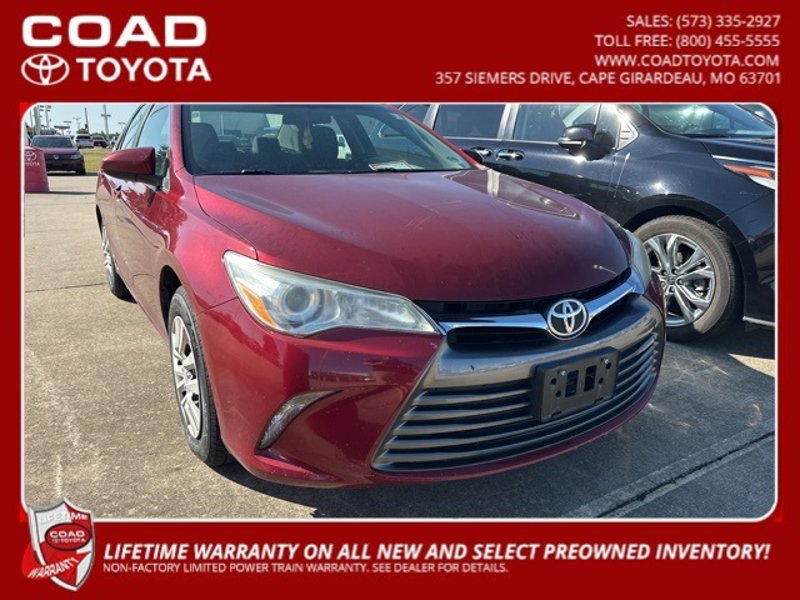 Certified 2016 Toyota Camry LE image 1