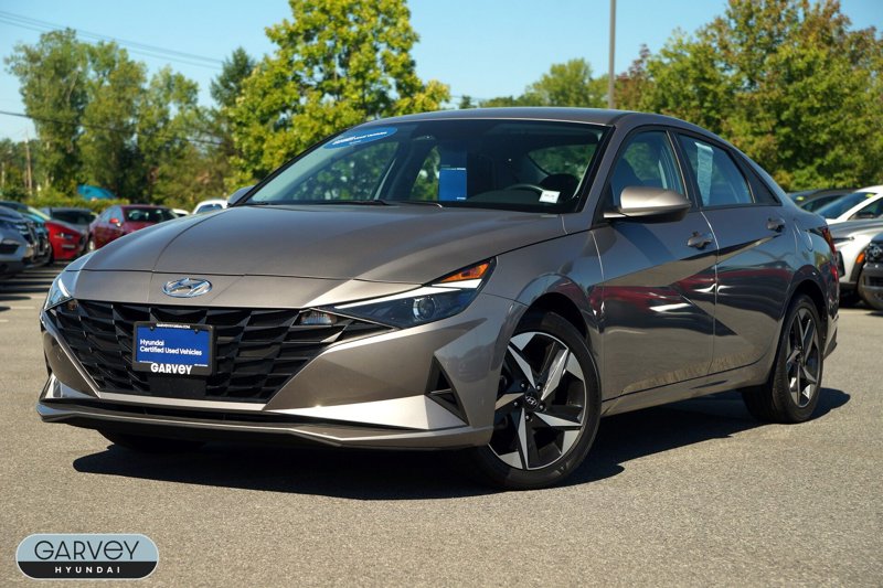 Certified 2023 Hyundai Elantra SEL w/ Convenience Package image 1