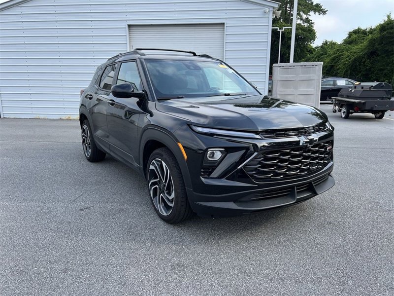 Certified 2025 Chevrolet TrailBlazer RS image 1