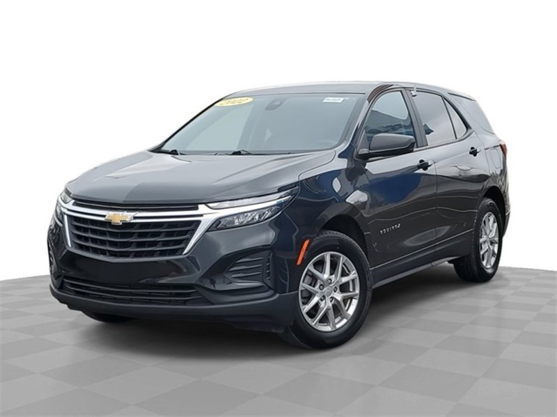 Certified 2022 Chevrolet Equinox LS w/ LS Convenience Package image 1