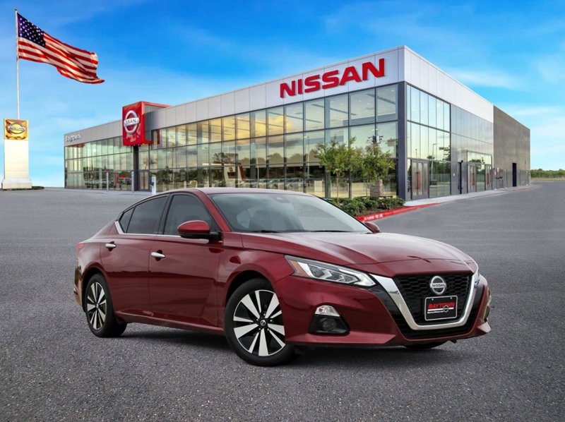 Used 2019 Nissan Altima 2.5 SV image 1