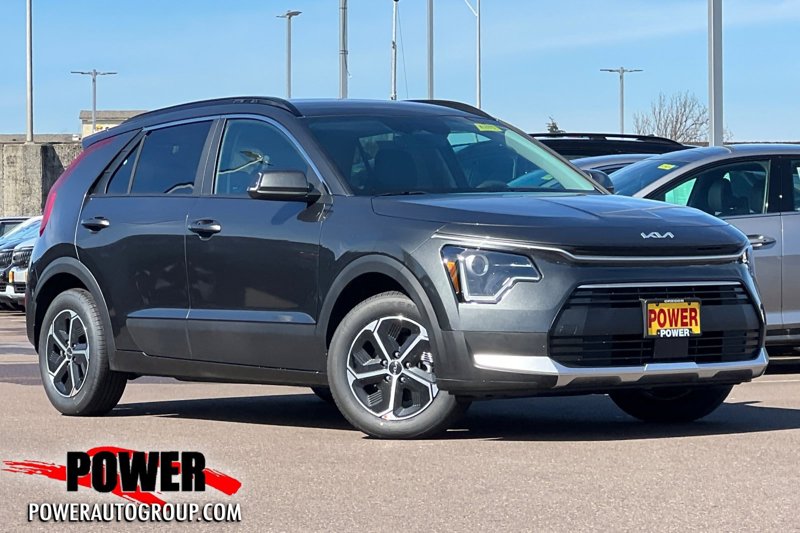 Certified 2025 Kia Niro EX image 1