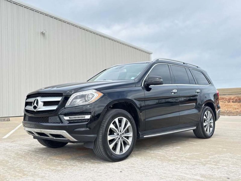 Used 2014 Mercedes-Benz GL 450 4MATIC image 1
