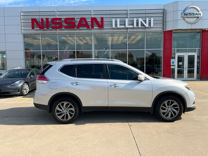 Used 2015 Nissan Rogue SL w/ SL Premium Package image 1