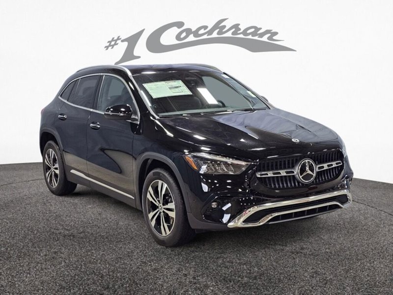 New 2025 Mercedes-Benz GLA 250 4MATIC image 1