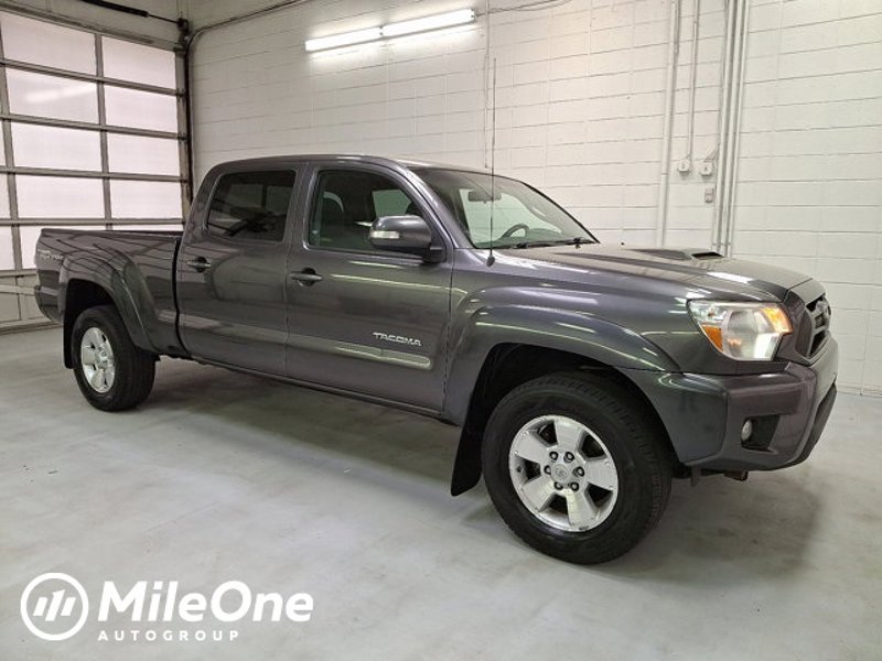Used 2015 Toyota Tacoma 4x4 Double Cab image 1