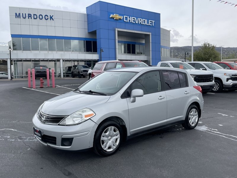 Used 2012 Nissan Versa 1.8 S w/ Plus Pkg image 1
