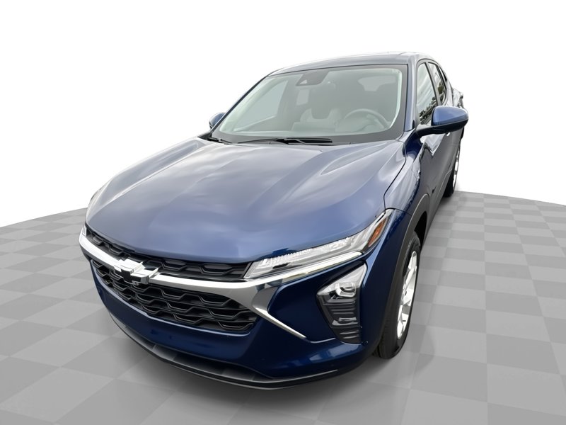 Certified 2024 Chevrolet Trax LS w/ LS Convenience Package image 1