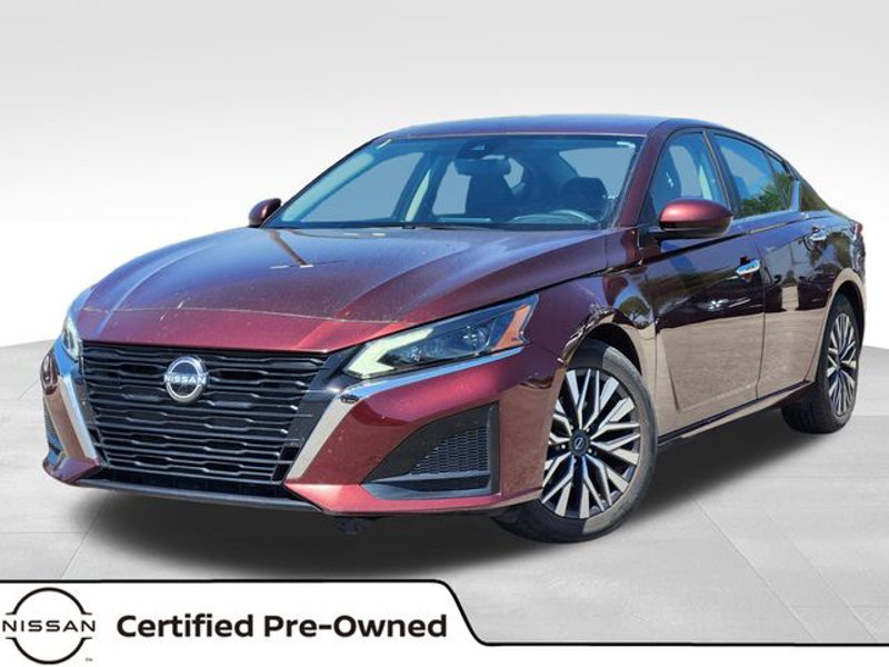 Certified 2023 Nissan Altima 2.5 SV image 1