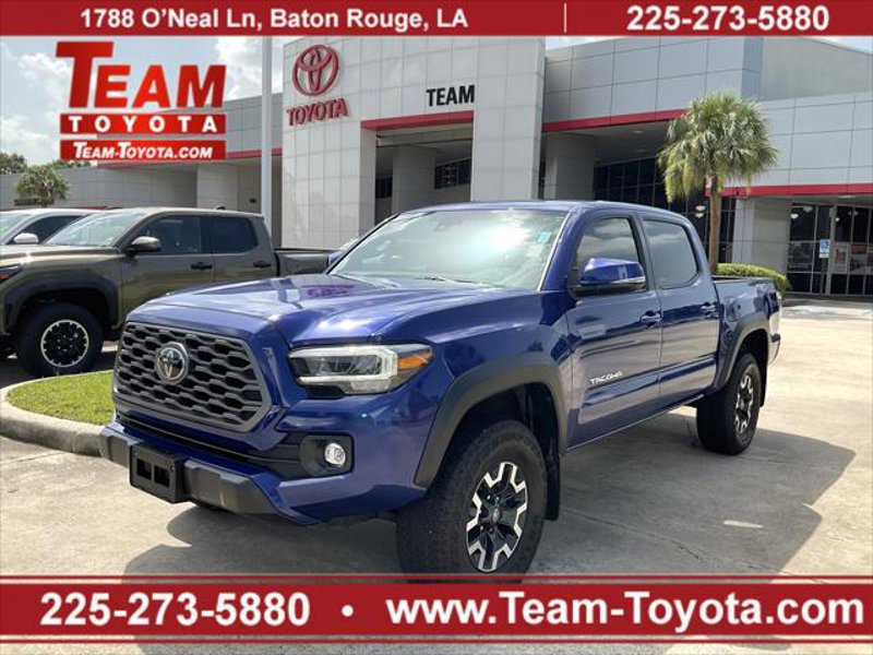 Certified 2023 Toyota Tacoma TRD Off-Road image 1