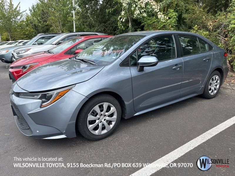 Used 2022 Toyota Corolla LE image 1