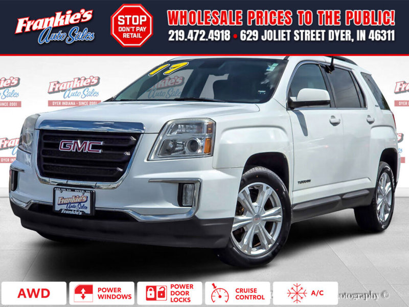 Used 2017 GMC Terrain SLE image 1