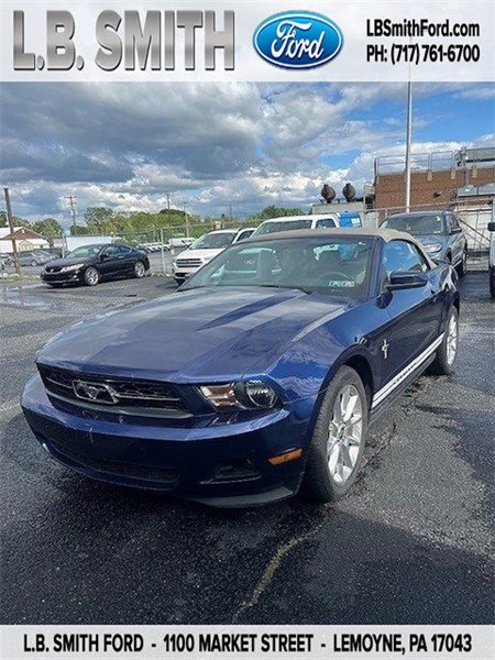 Used 2011 Ford Mustang Premium w/ 202A Rapid Spec Order Code image 1