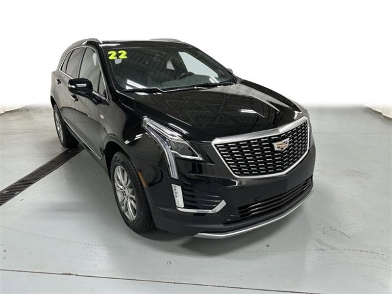 Certified 2022 Cadillac XT5 Premium Luxury image 1
