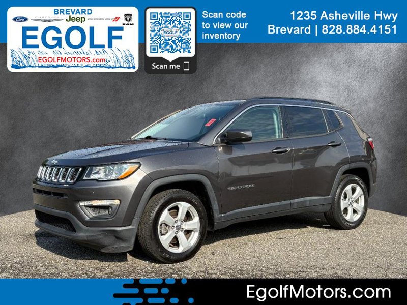 Used 2019 Jeep Compass Latitude image 1