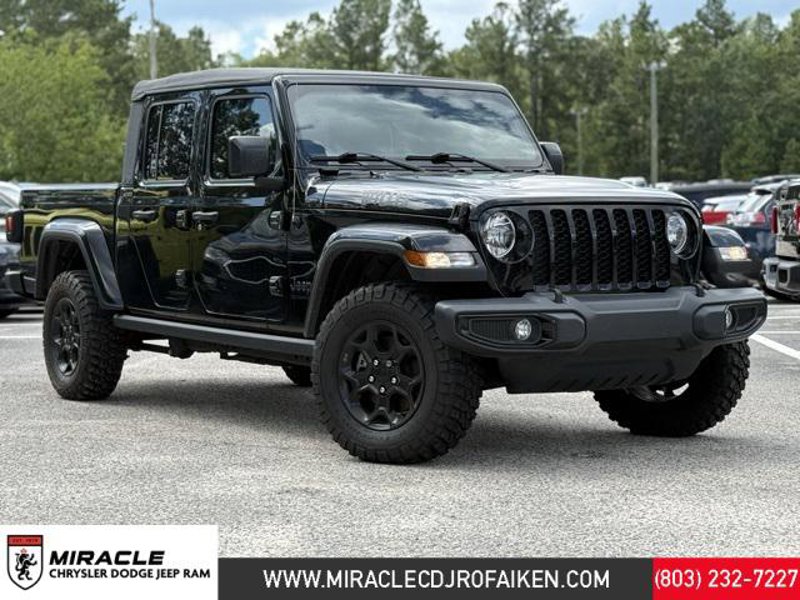 Certified 2023 Jeep Gladiator Sport image 1