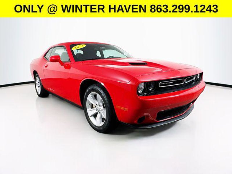 Certified 2023 Dodge Challenger SXT image 1