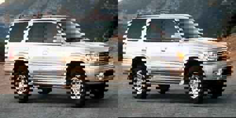 Used 2000 Toyota 4Runner 2WD image 1