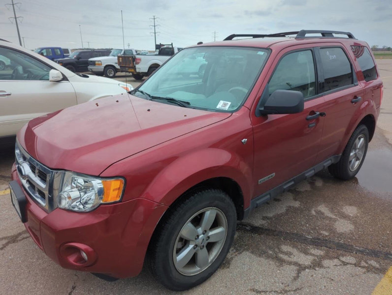 Used 2008 Ford Escape XLT image 1