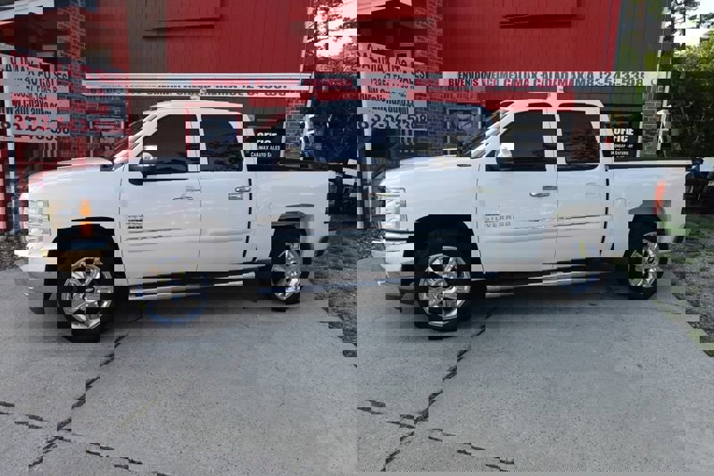 Used 2013 Chevrolet Silverado 1500 LT image 1
