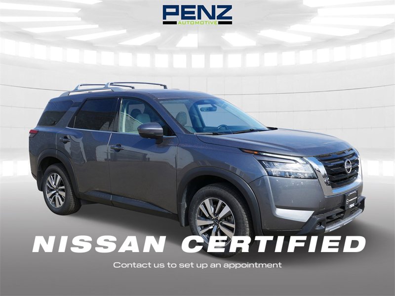 Certified 2023 Nissan Pathfinder SL image 1