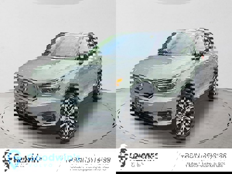 Certified 2022 Volvo XC40 P8 Recharge Ultimate image 1