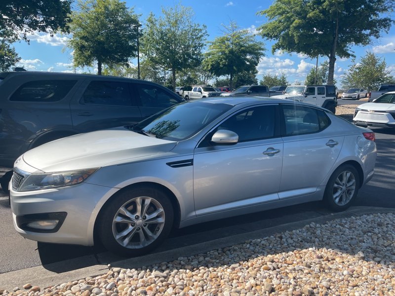 Used 2013 Kia Optima LX image 1
