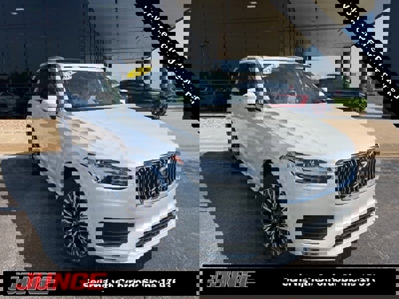 Certified 2022 Volvo XC90 T6 Momentum w/ Advanced Package image 1