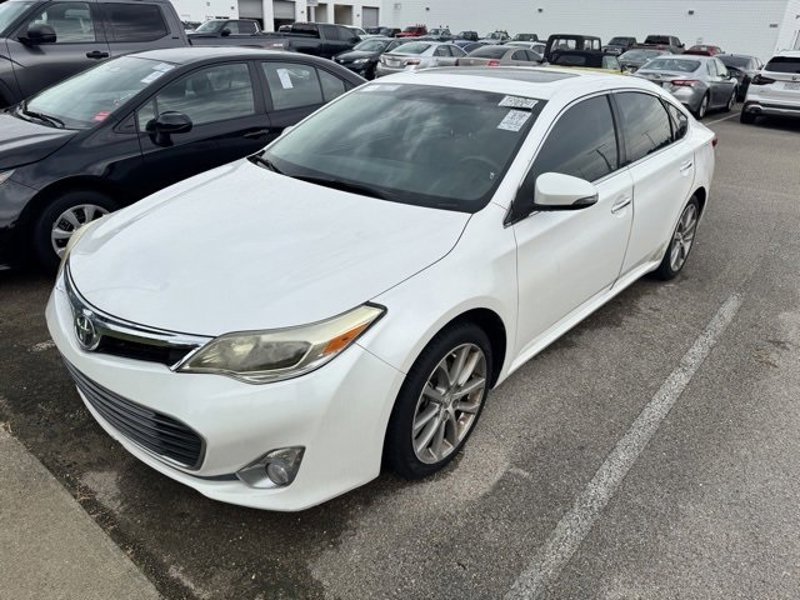 Used 2014 Toyota Avalon XLE Touring image 1