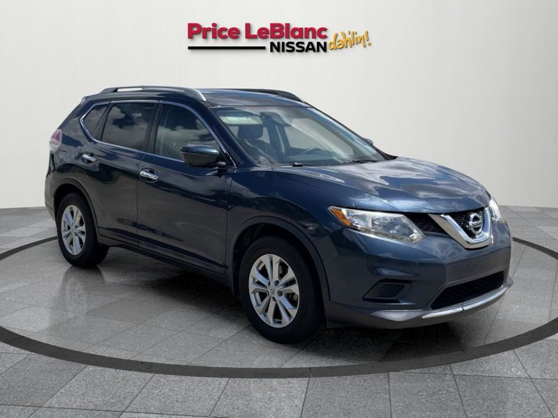 Used 2016 Nissan Rogue SV w/ SV Premium Package image 1