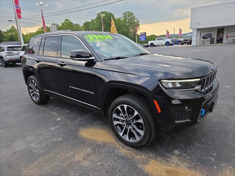 Certified 2023 Jeep Grand Cherokee Overland image 1