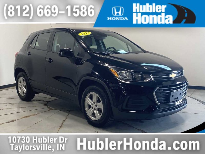 Used 2019 Chevrolet Trax LS image 1