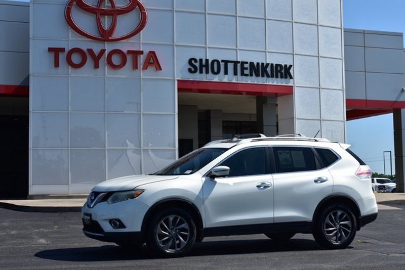 Used 2016 Nissan Rogue SL w/ SL Premium Package image 1