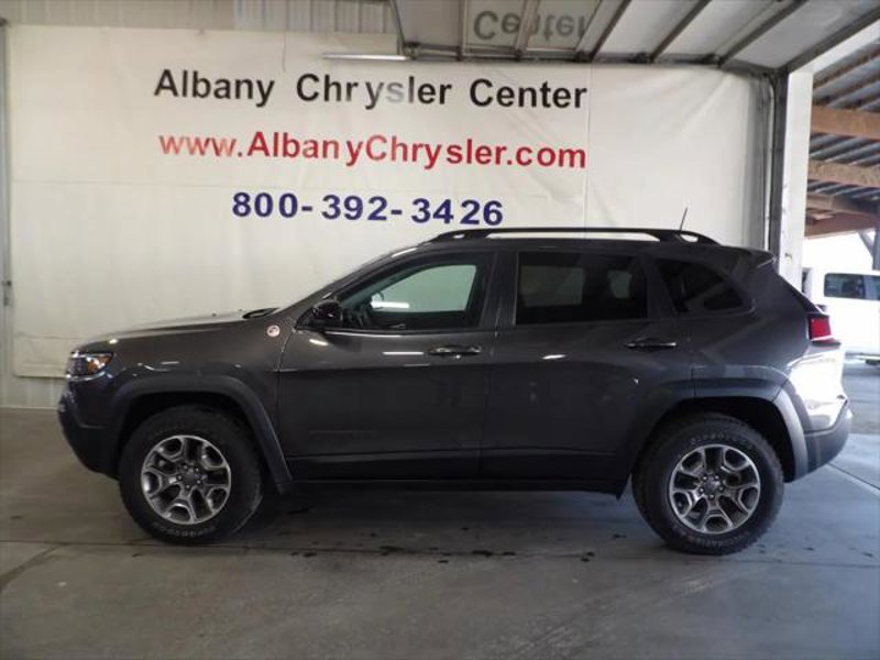 Certified 2022 Jeep Cherokee Trailhawk w/ Trailer Tow Group image 1