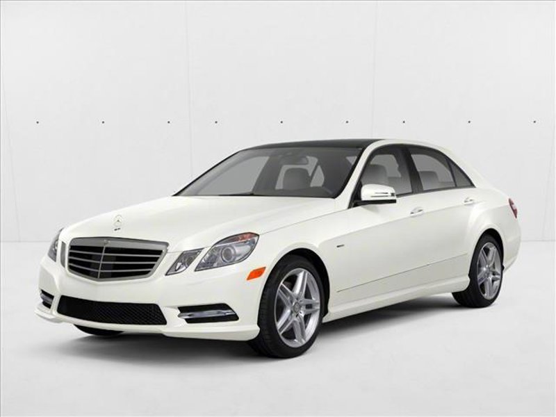 Used 2012 Mercedes-Benz E 350 4MATIC Sedan image 1