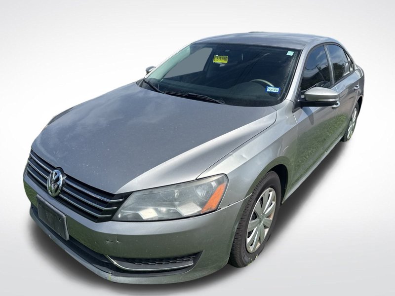Used 2012 Volkswagen Passat 2.5 S image 1