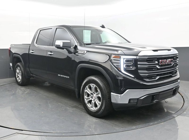 Certified 2024 GMC Sierra 1500 SLT image 1