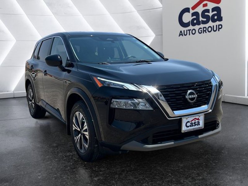 Certified 2023 Nissan Rogue SV image 1