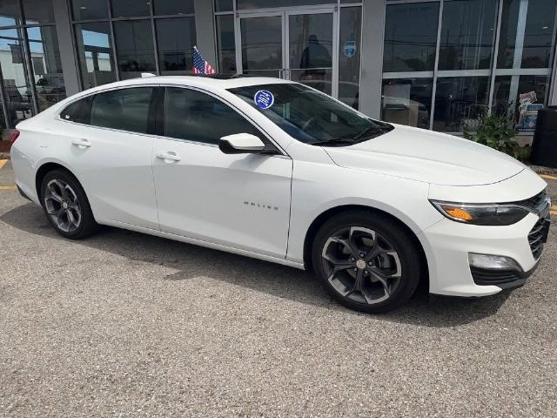 Certified 2024 Chevrolet Malibu LT image 1