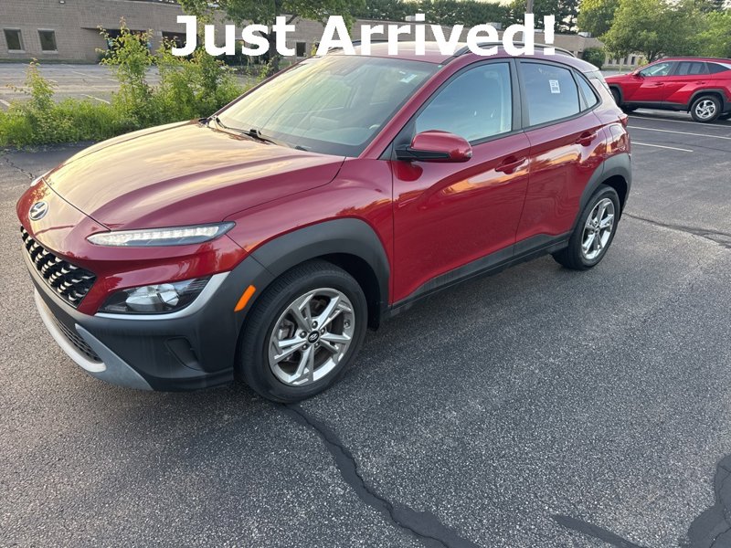 Used 2022 Hyundai Kona SEL image 1